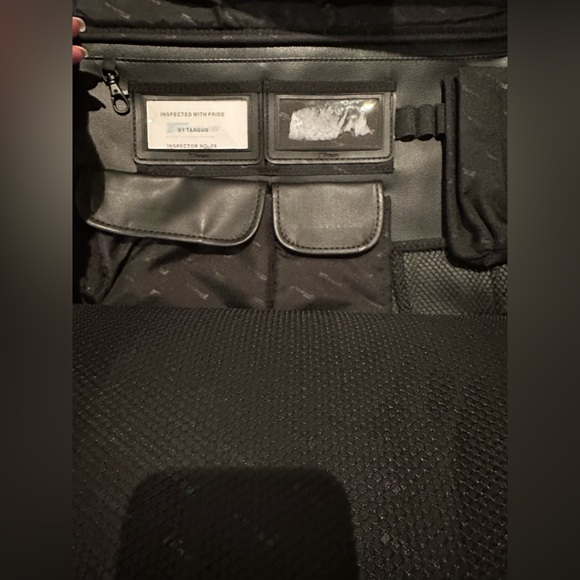 Targus Leather laptop case - Picture 6 of 16